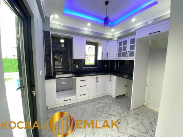 WhatsApp-Image-2022-03-12-at-16.53.13-2-600x450