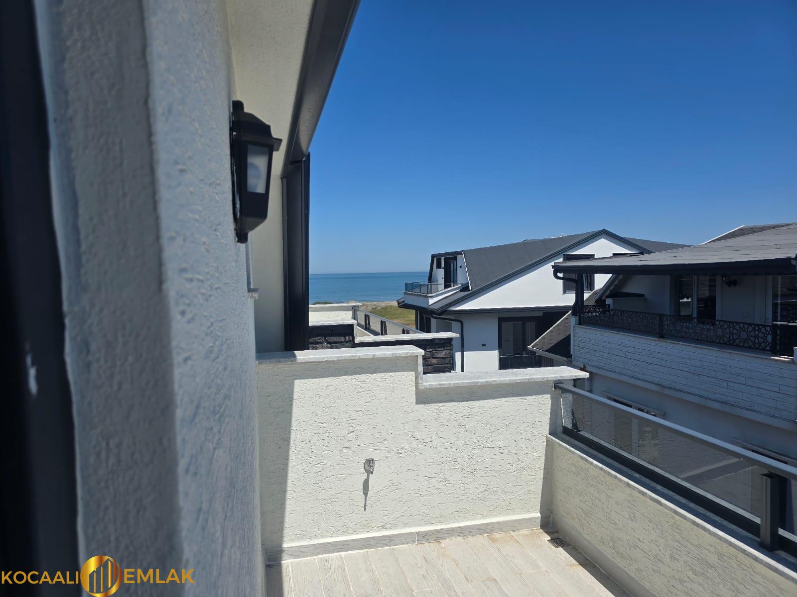 WhatsApp Image 2025-05-05 at 22.13.49