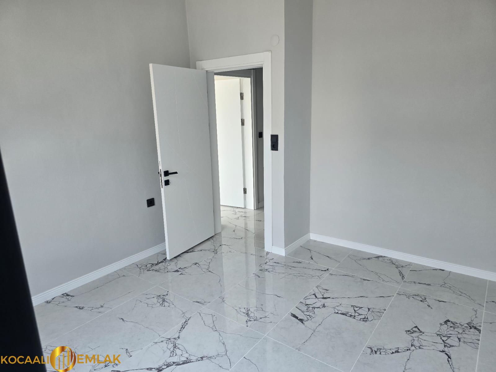 WhatsApp Image 2025-05-05 at 22.13.55