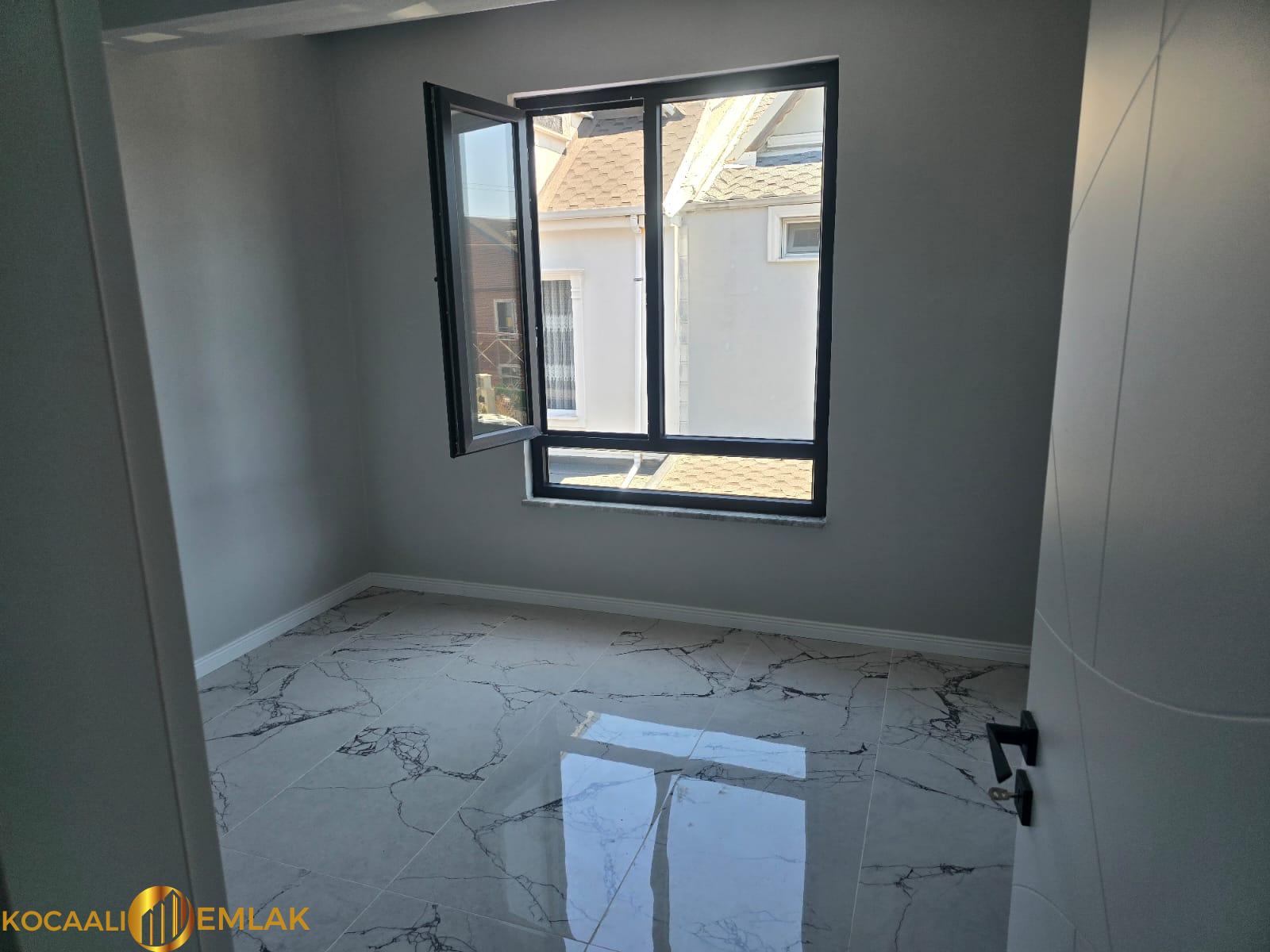 WhatsApp Image 2025-05-05 at 22.13.56