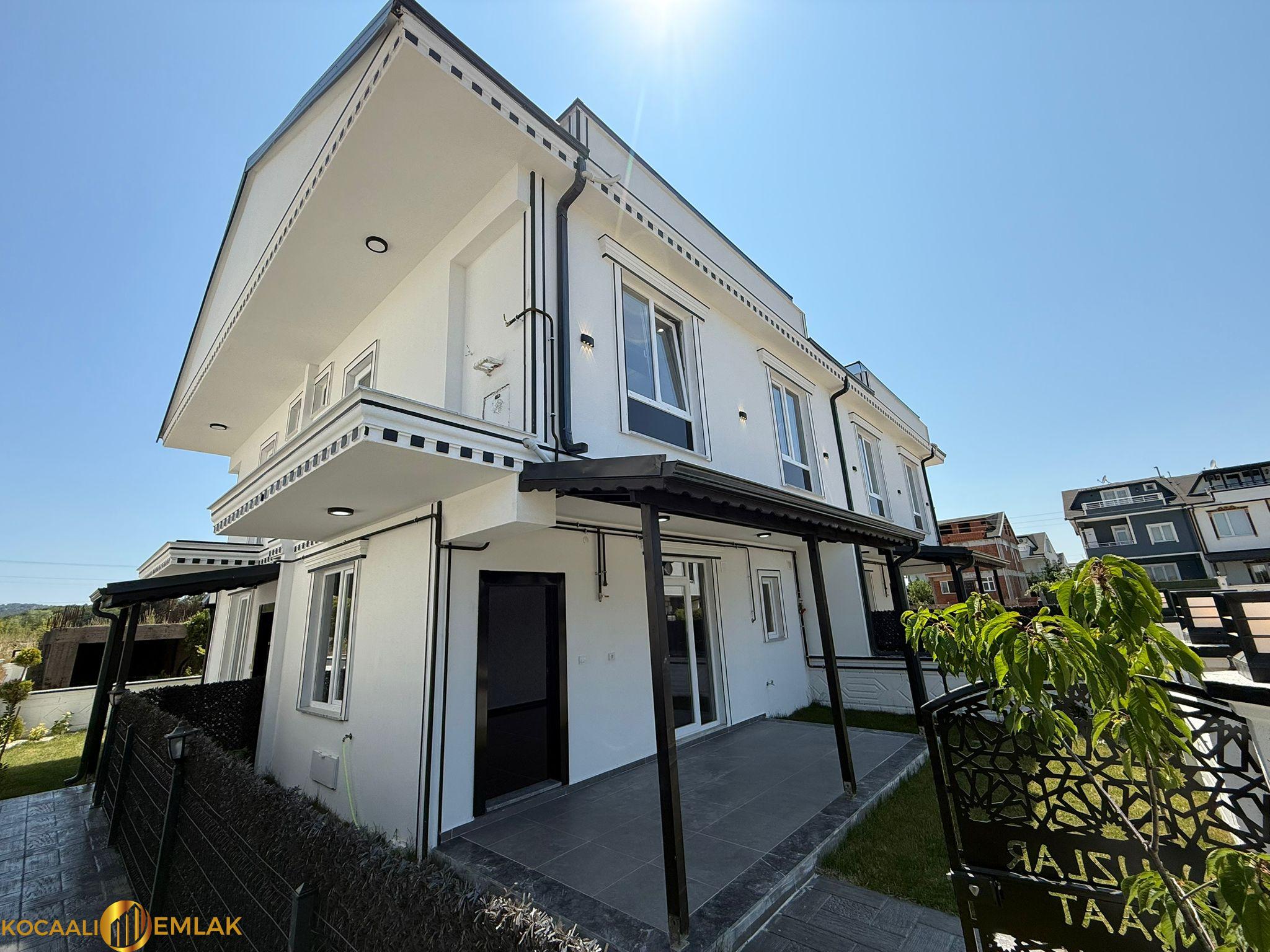 WhatsApp Image 2025-06-25 at 16.34.24 (3)