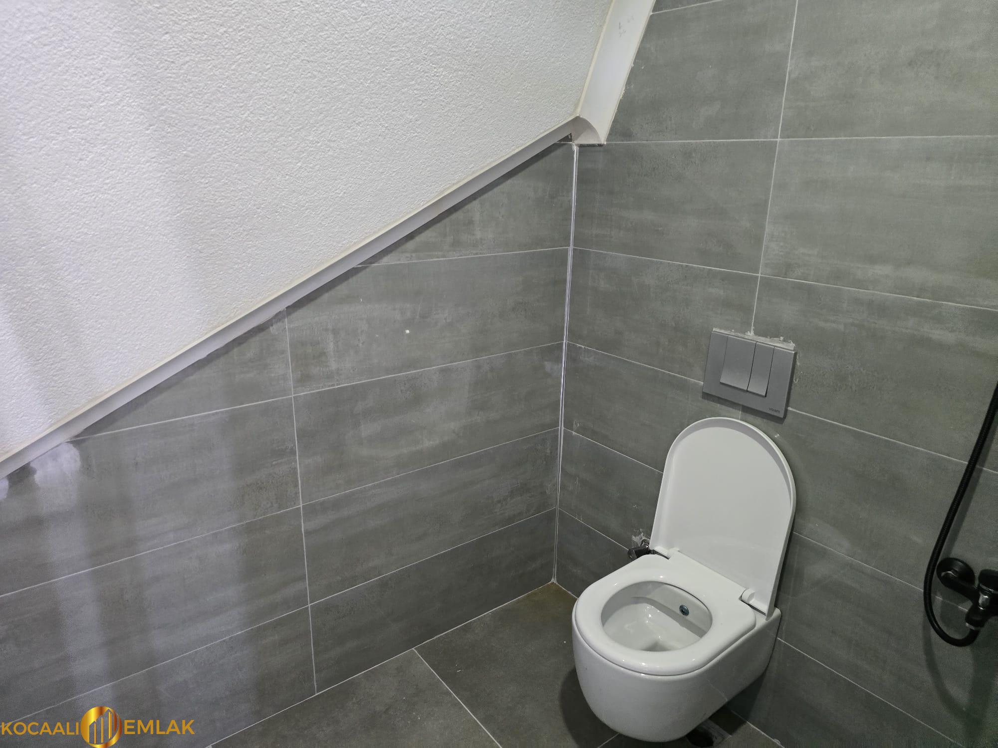 WhatsApp Image 2025-06-26 at 01.12.19 (1)