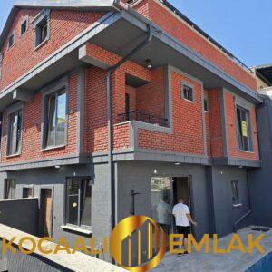 Kocaali de satılık havuzlu villa - Kocaali emlak